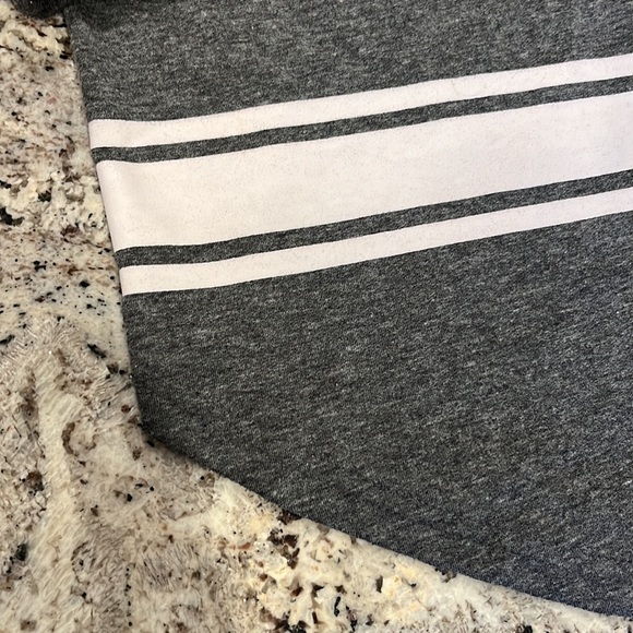 EUC Rue 21 sweatshirt - Picture 4 of 12